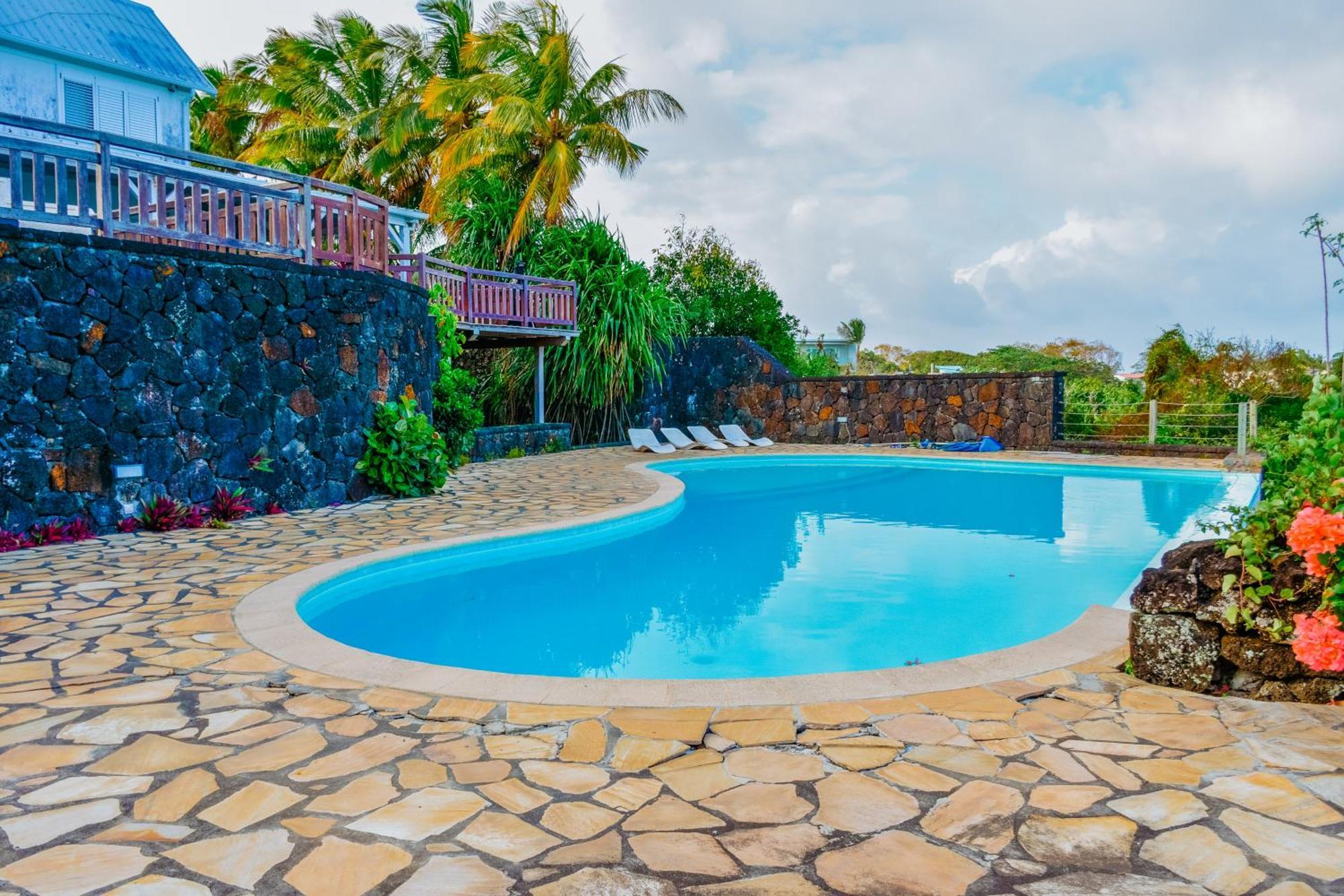 Boutique Villa On The Rocks With Stunning Sea Views, Infinity Pool & Private Sea Trou d'Eau Douce Bagian luar foto