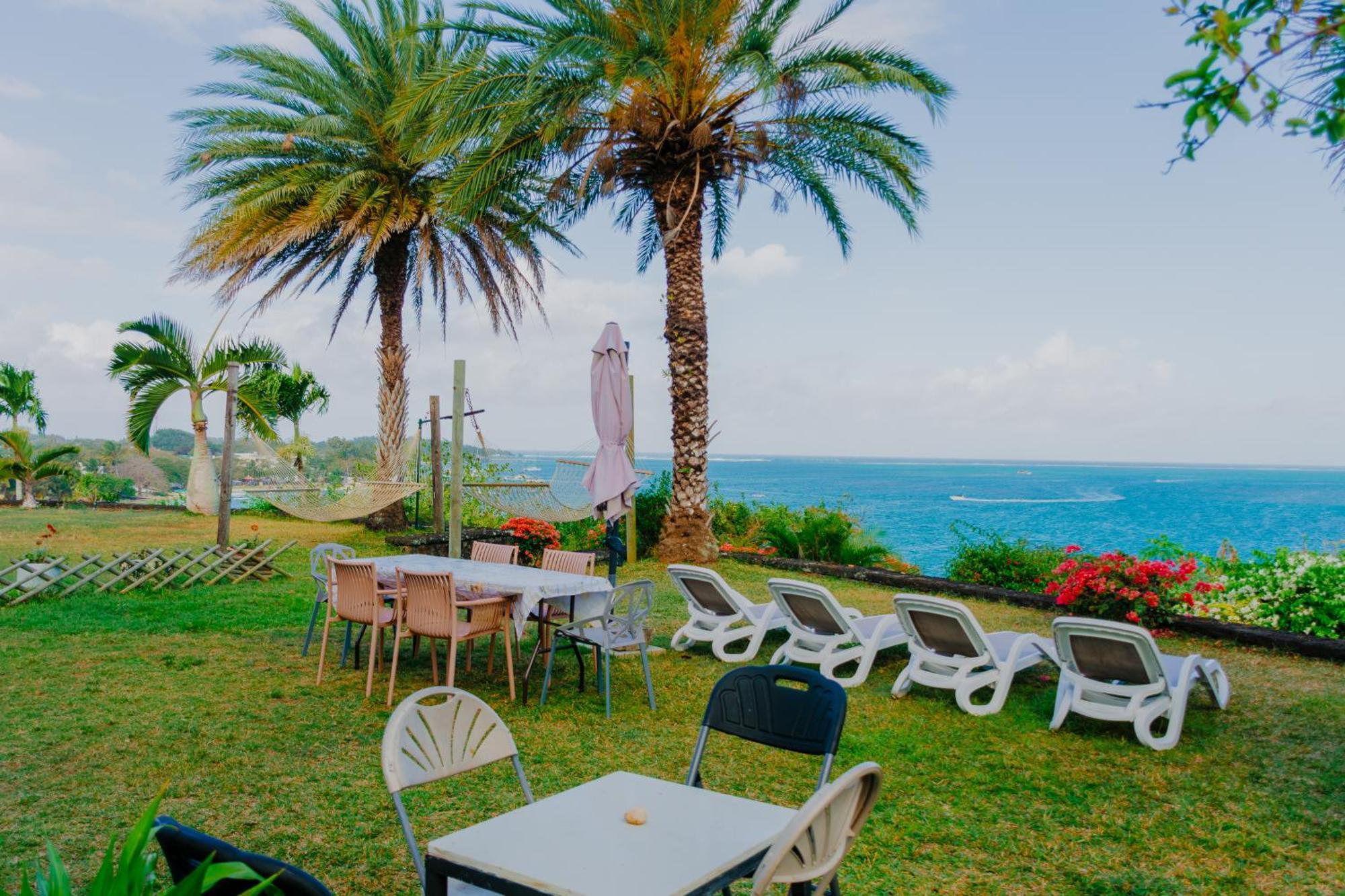 Boutique Villa On The Rocks With Stunning Sea Views, Infinity Pool & Private Sea Trou d'Eau Douce Bagian luar foto